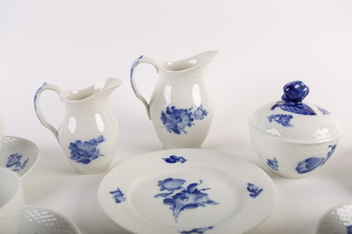 Lot 331 - A part suite of Royal Copenhagen 'Blue