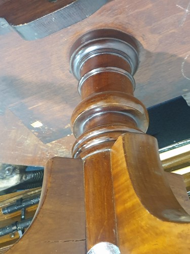 Lot 197 - A large Geo III style mahogany triple pedestal...