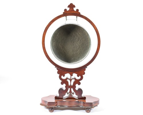 Lot 175 - A Victorian carved mahogany dinner gong, circa...