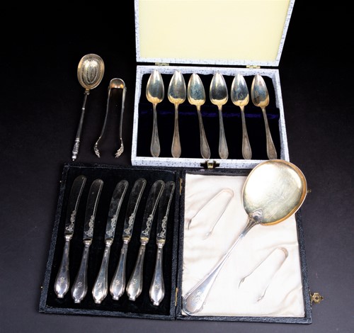 Lot 161 - A Continental silver salad spoon with gilt...