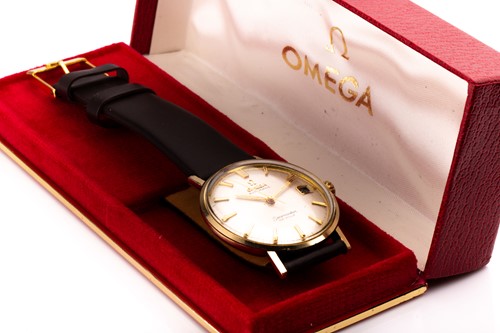 Lot 193 - Omega. A gilt stainless steel automatic...