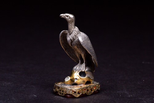 Lot 300 - An unusual 19th century vulture mounted...