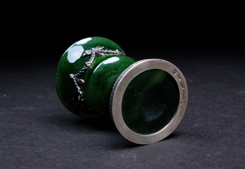 Lot 267 - A Faberge nephrite jade cup, 20th century, the...