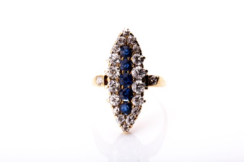 Lot 561 - A late Victorian diamond and sapphire ring,...