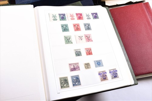 Lot 309 - A very large quantity of stamps contained in...