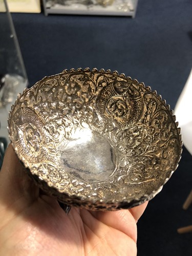 Lot 47 - A Chinese silver export small bowl with clear...