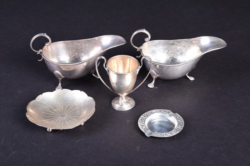 Lot 16 - A small group of silver items, comprising two...