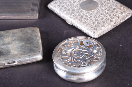 Lot 159 - A collection of small silver items, comprising...