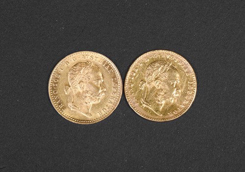 Lot 261 - Austria, 2 x gold one ducats, 1915 re strikes,...