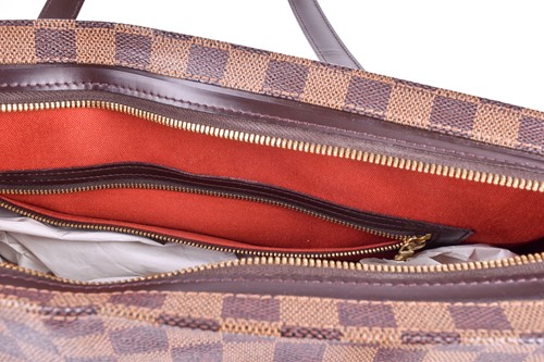Lot 325 - A Louis Vuitton late 20th century handbag, of...