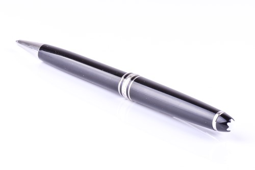 Lot 309 - A Montblanc Meisterstuck ballpoint pen, with...