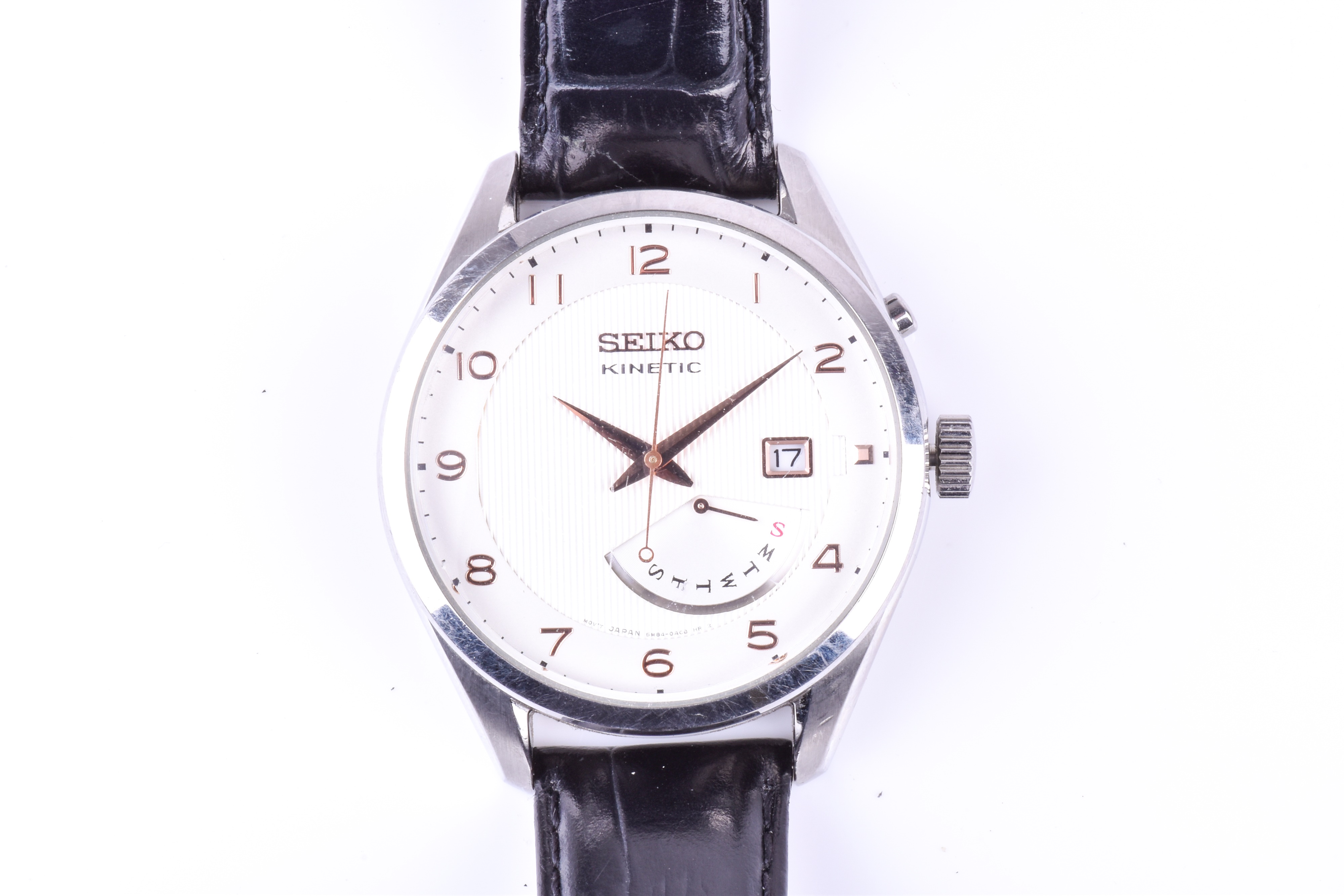 Lot 222 - A Seiko Kinetic automatic stainless steel