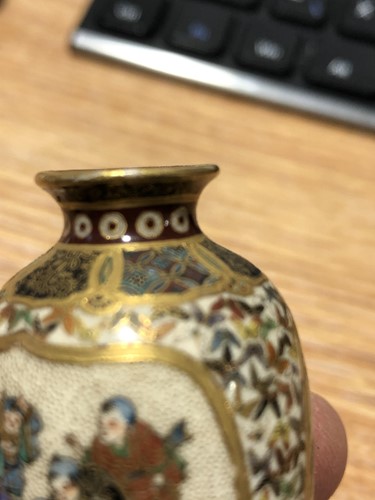 Lot 211 - A pair of miniature Yabu Meizan satsuma vases,...