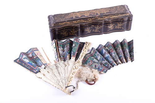 Lot 212 - A Chinese carved ivory fan, Canton circa 1850,...