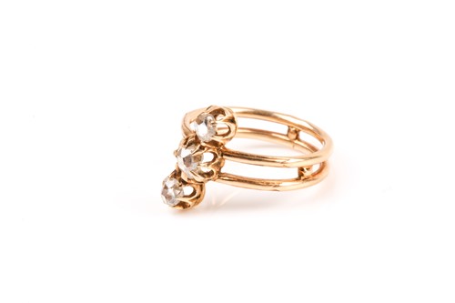 Lot 224 - A yellow metal and rose-cut diamond ring,...