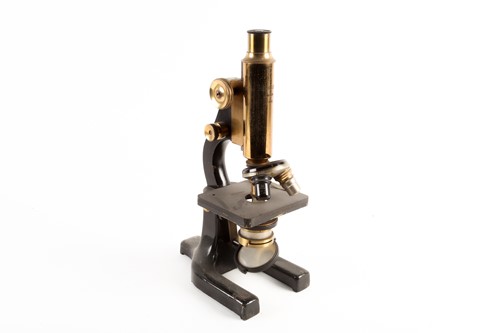 Lot 524 - A monocular microscope, by Hearson, London, no....
