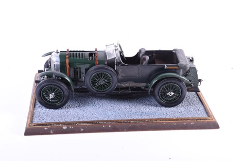 Lot 440 - A well constructed kit built model of a 1930...