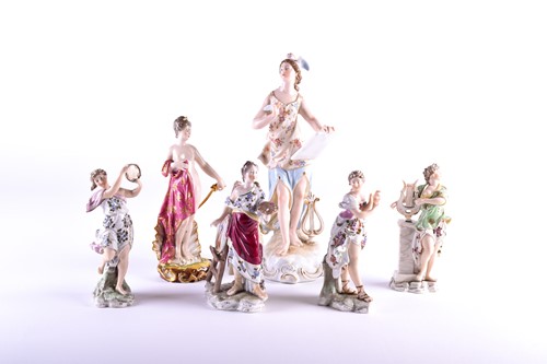 Lot 314 - A group of Volkstadt porcelain figures...