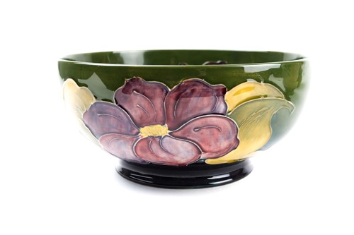 Lot 391 - A mid 20th century Moorcroft bowl, decorated...