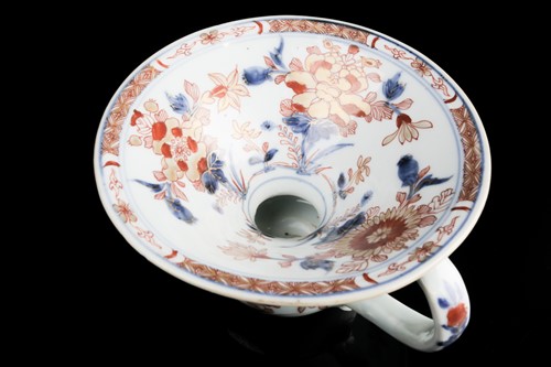 Lot 221 - Early 18th century "Chinese Imari" porcelain...