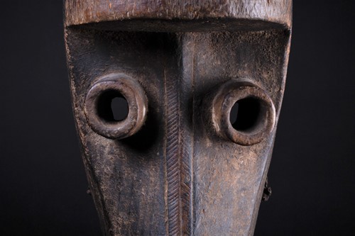 Lot 64 - A Dan Kran articulated zoomorphic mask, Ivory...