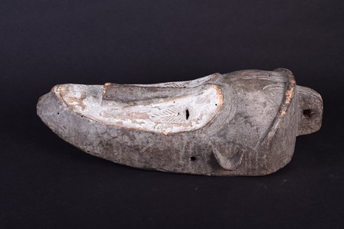 Lot 70 - A fang mask, Gabon, the long face with kaolin,...