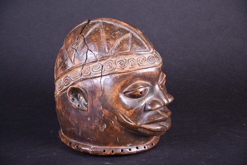 Lot 149 - A Makonde helmet mask, Mozambique, the scalp...