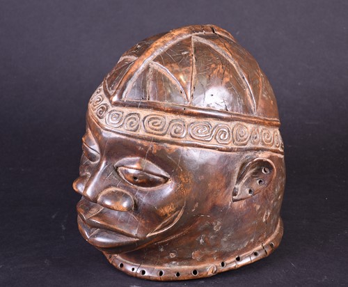 Lot 149 - A Makonde helmet mask, Mozambique, the scalp...