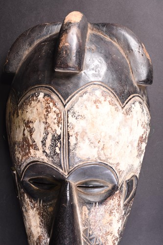 Lot 142 - A Fang mask, Gabon, the face with incised...