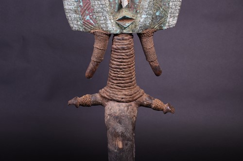 Lot 137 - A Kota Janus reliquary, Gabon, the heads with...