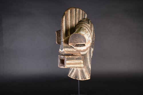Lot 76 - A Kifwebe mask, Songye, Democratic Republic of...