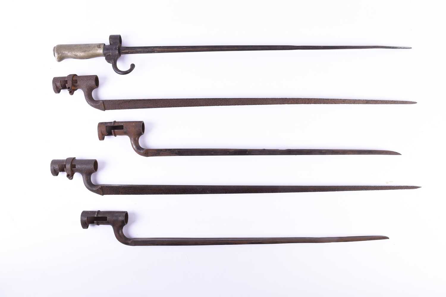 Lot 430 - Four British socket bayonets, comprising two...