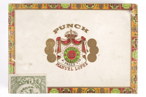 Lot 343 - J Valle & Co, a sealed box of 25 Punch Manuel...