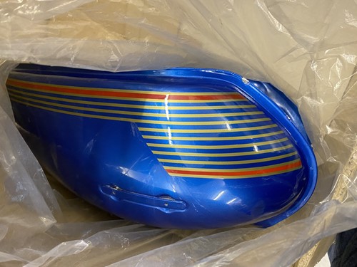 Lot 17 - Honda CB400T. Four (4) 1979 blue part...