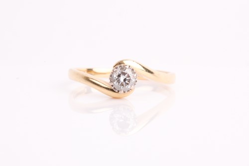 Lot 245 - Single stone diamond ring