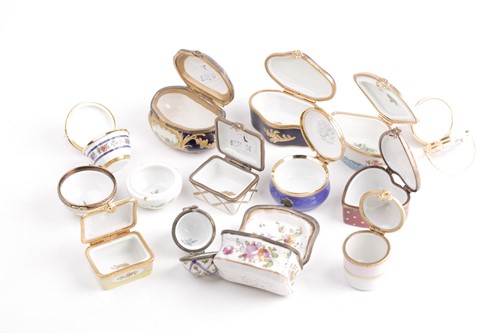 Lot 288 - A 19th century gilt metal mounted Sevres style,...