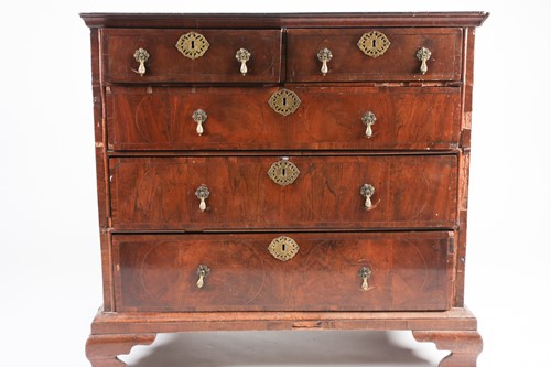Lot 85 - A William & Mary figured walnut chest of Two...