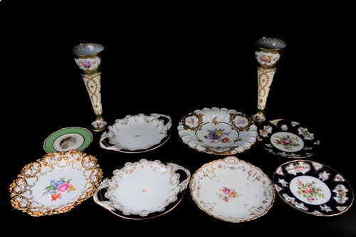 Lot 386 - Two Meissen porcelain cabinet plates, 20th...