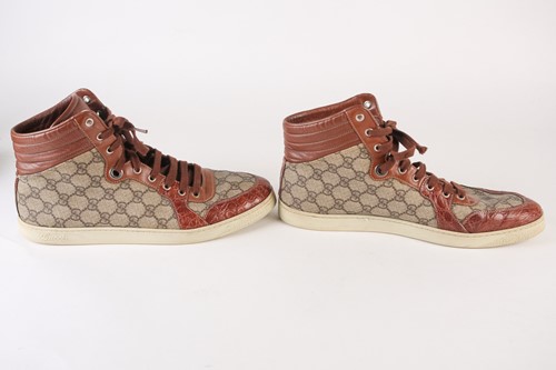 Lot 508 - A pair of Louis Vuitton Slalom sneakers in...