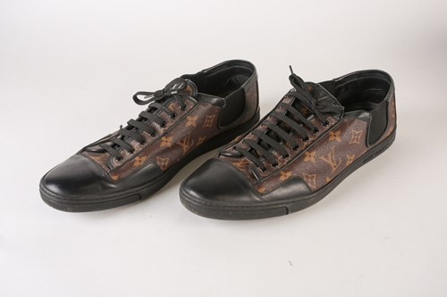 Lot 508 - A pair of Louis Vuitton Slalom sneakers in...