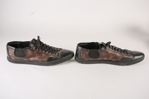 Lot 508 - A pair of Louis Vuitton Slalom sneakers in...