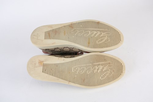 Lot 508 - A pair of Louis Vuitton Slalom sneakers in...