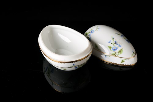 Lot 397 - Five pieces of hand-painted Herend porcelain,...