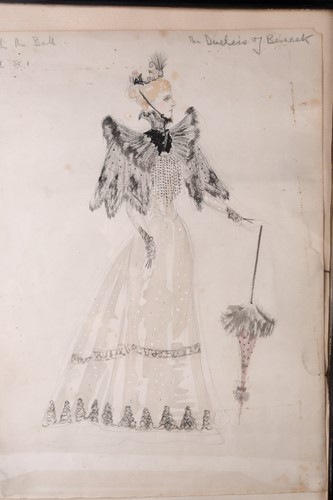 Lot 80 - A group of assorted 20th-century costume...