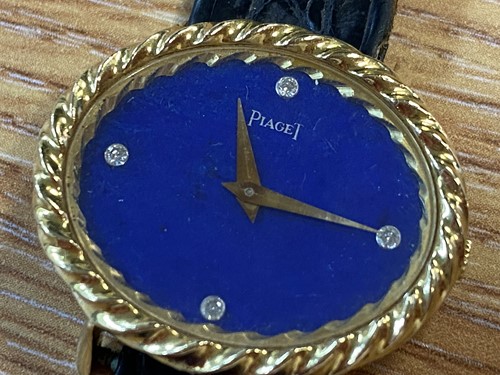 Lot 460 - Piaget. A ladies 18ct yellow gold wristwatch,...