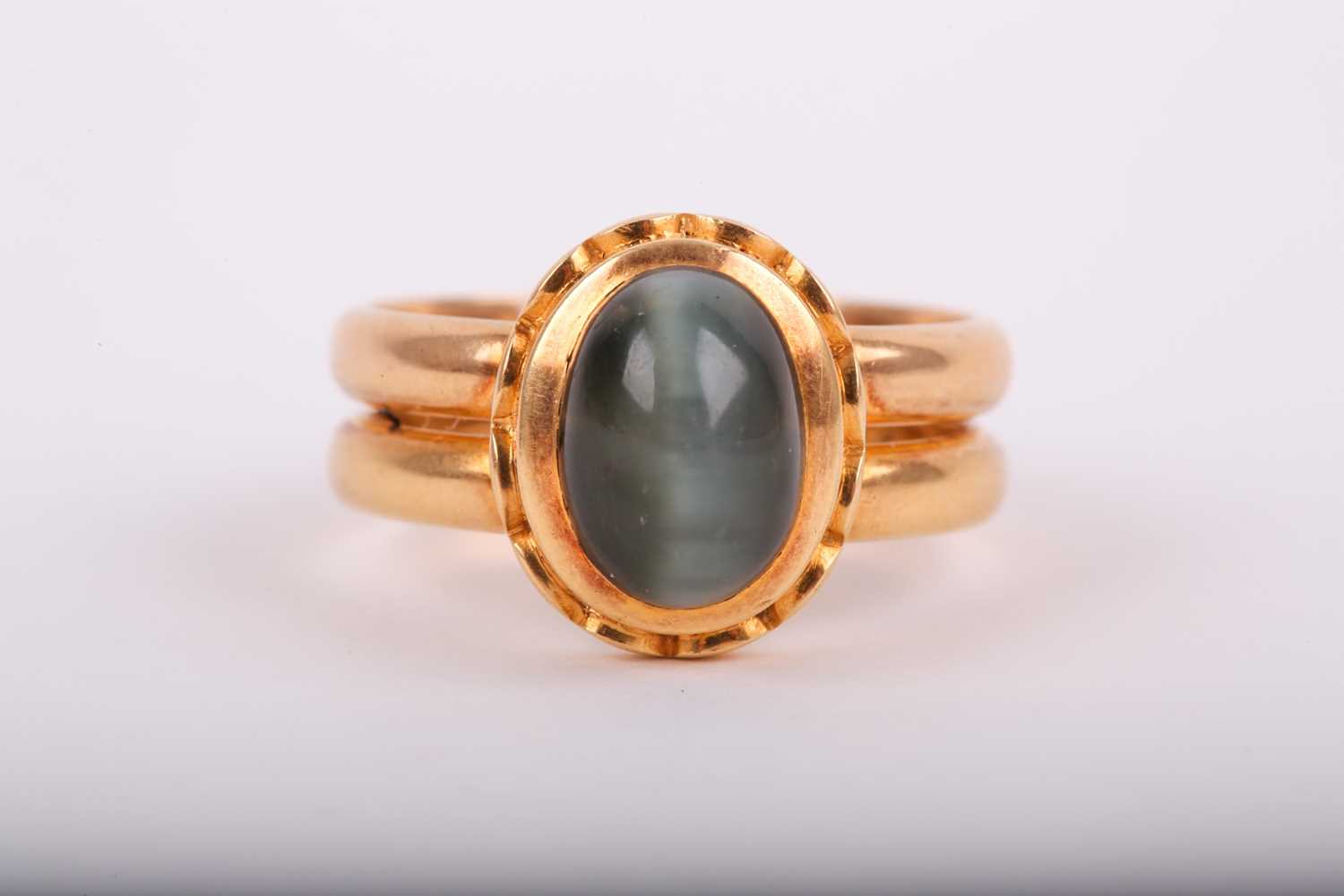 Lot 175 - A mid Victorian 18ct yellow gold and cats eye...