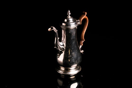 Lot 580 - A silver coffee pot, probably George III...