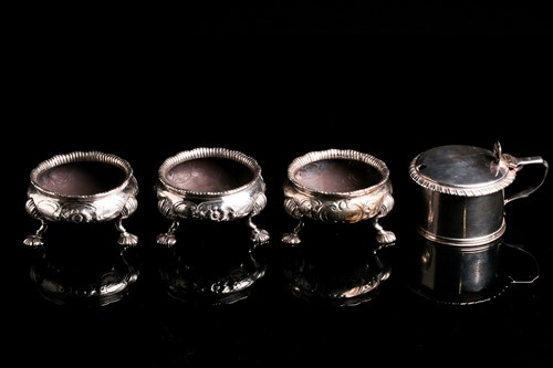 Lot 516 - A set of three Victorian silver open salts,...