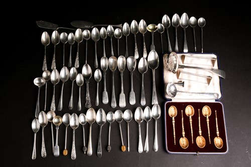 Lot 545 - A large quantity of silver and white metal...