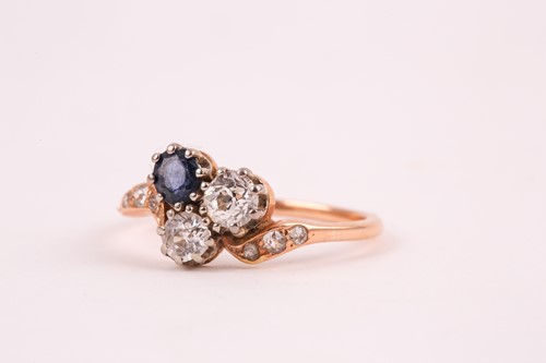 Lot 80 - An early 20th century diamond and sapphire...